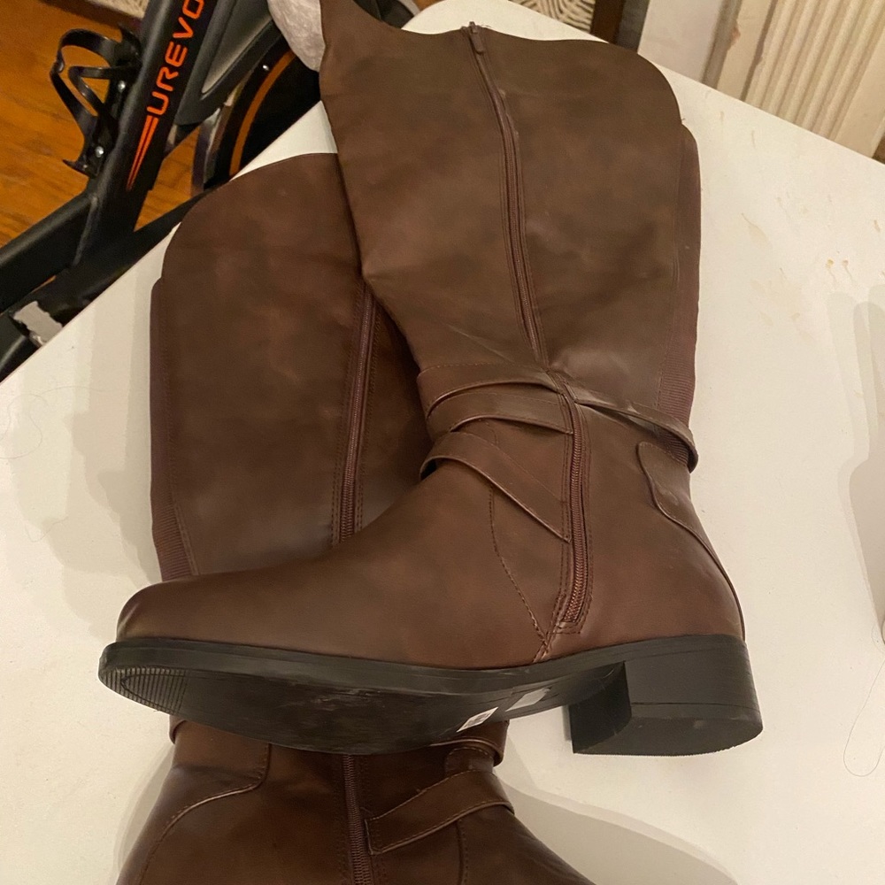 Wide calf boots